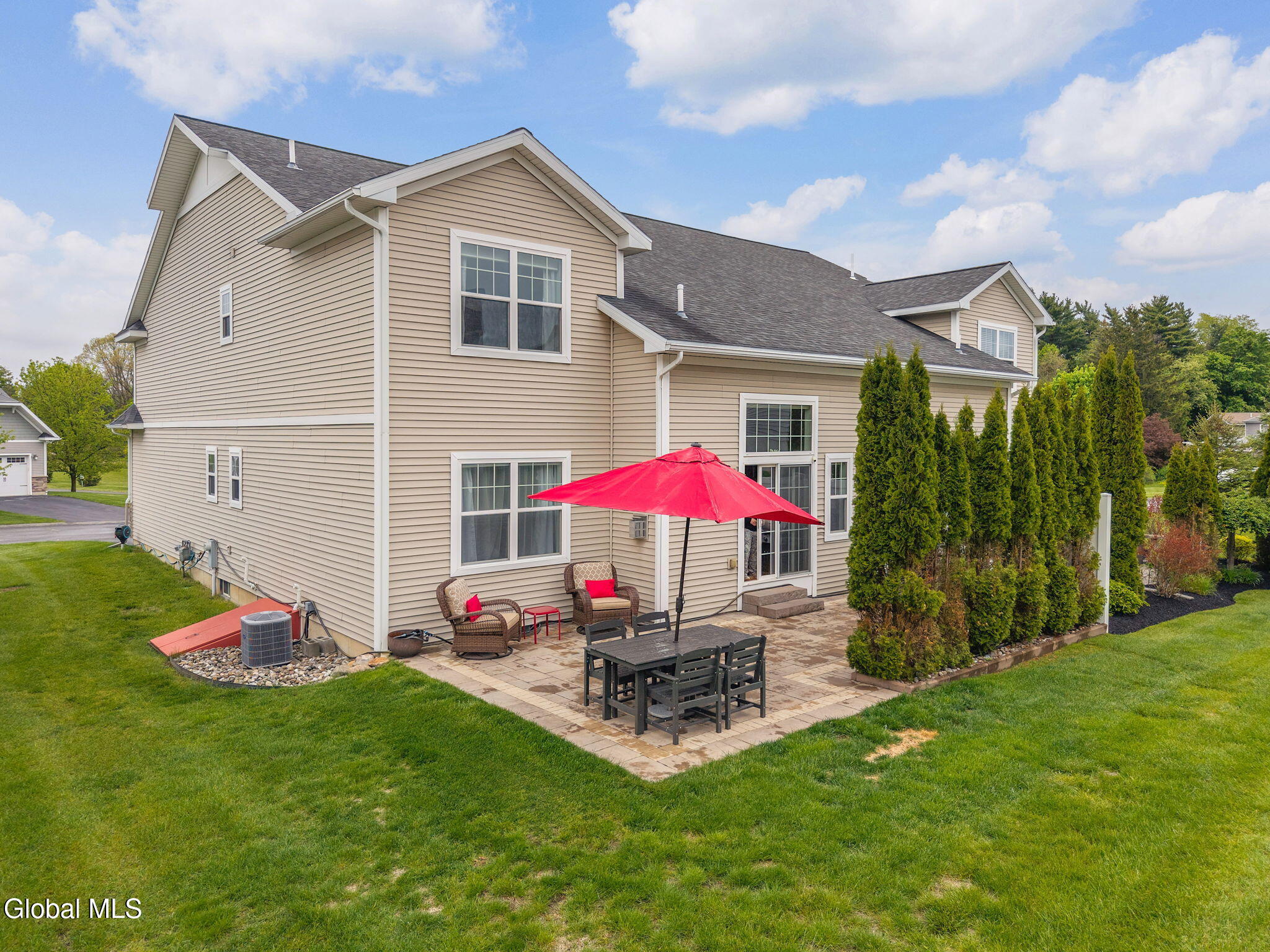28 Guiliana Circle Troy NY 12180