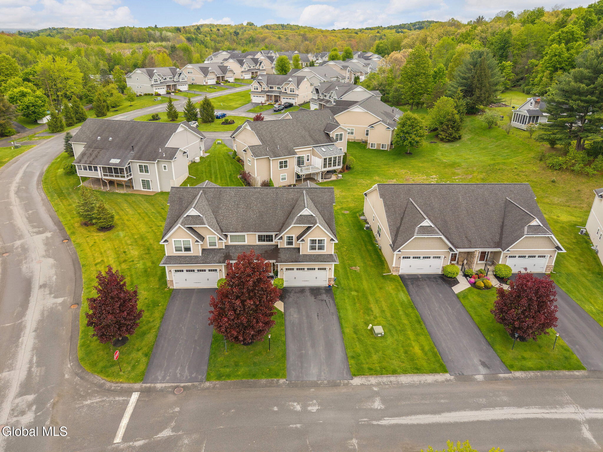 28 Guiliana Circle Troy NY 12180