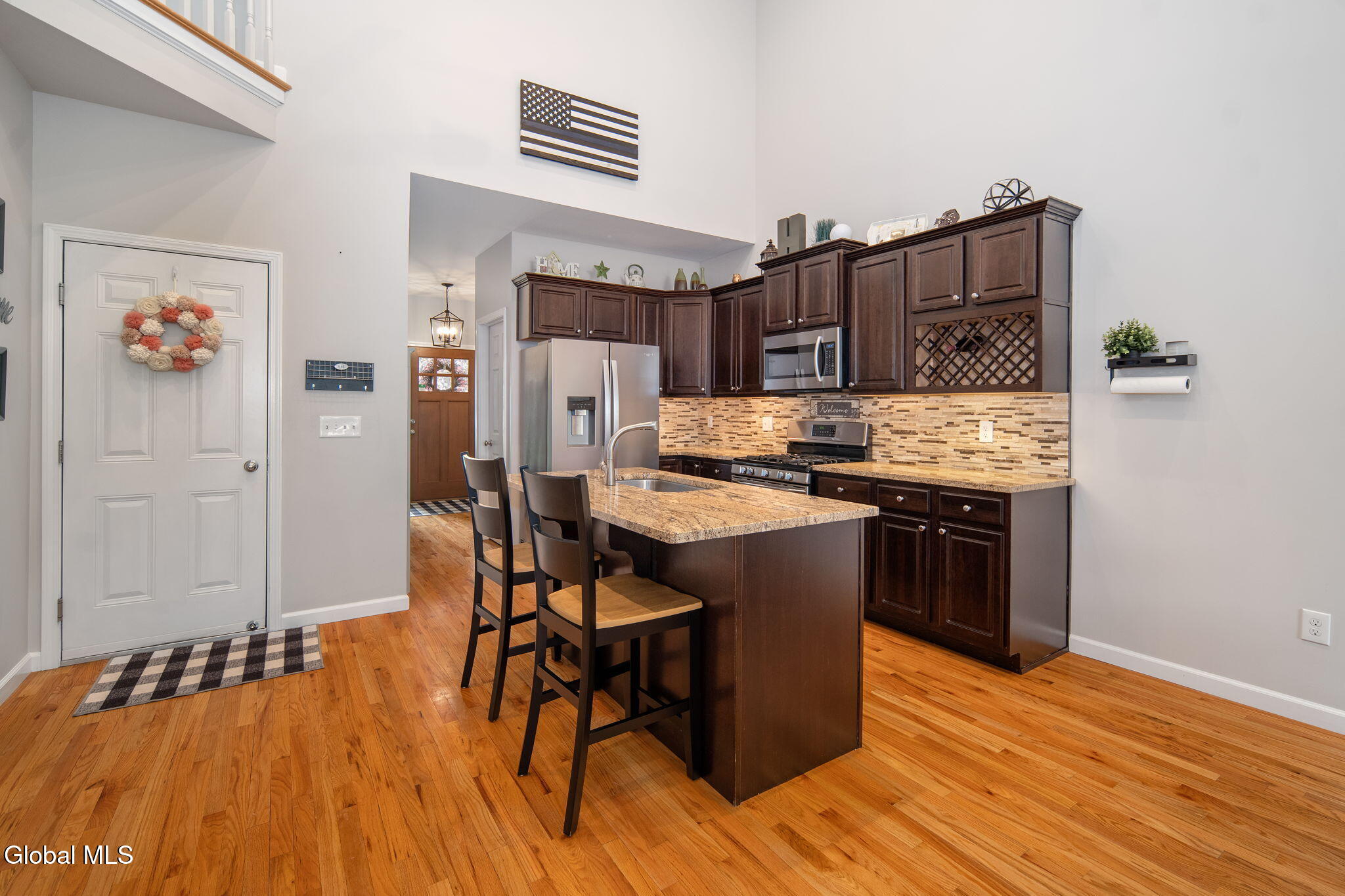 28 Guiliana Circle Troy NY 12180