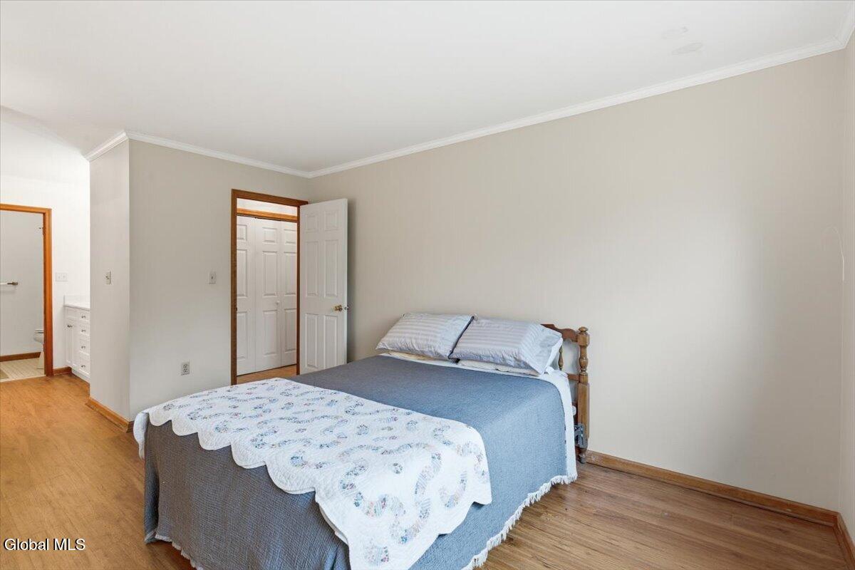 18 Kensington Place Albany NY 12209