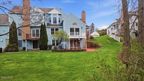 18 Kensington Place Albany NY 12209