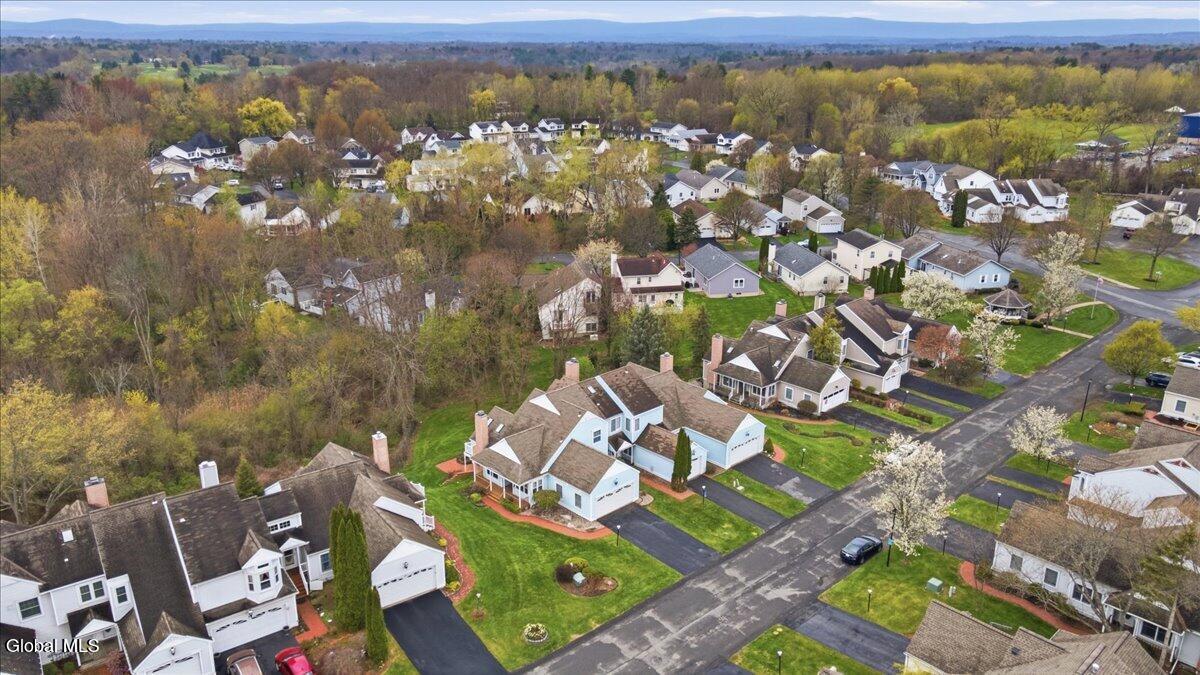 18 Kensington Place Albany NY 12209