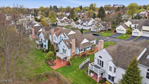 18 Kensington Place Albany NY 12209