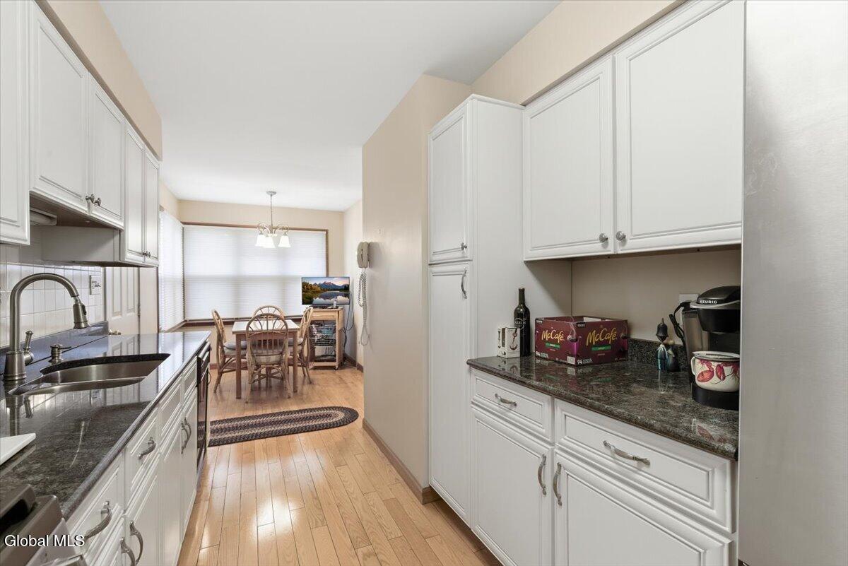 18 Kensington Place Albany NY 12209