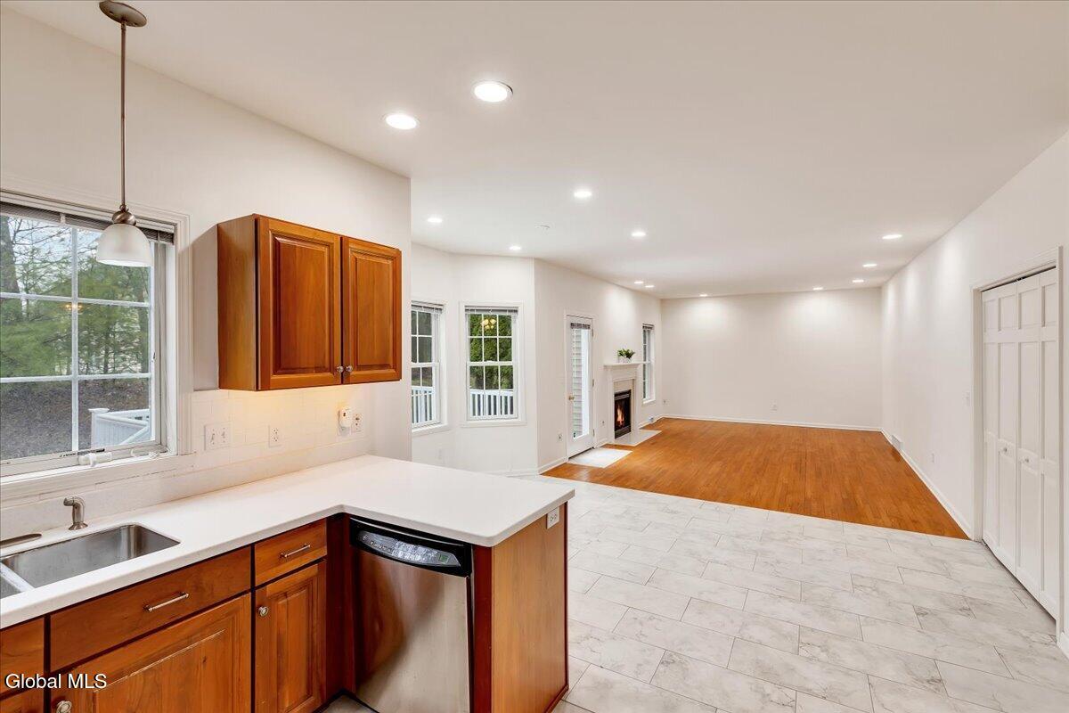 36 Oakmont Street Niskayuna NY 12309
