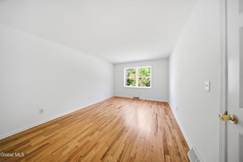 153 Harvard Road Watervliet NY 12189