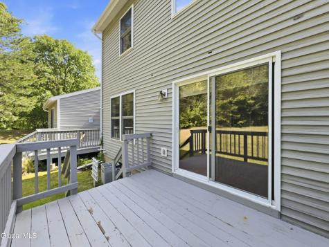 153 Harvard Road Watervliet NY 12189
