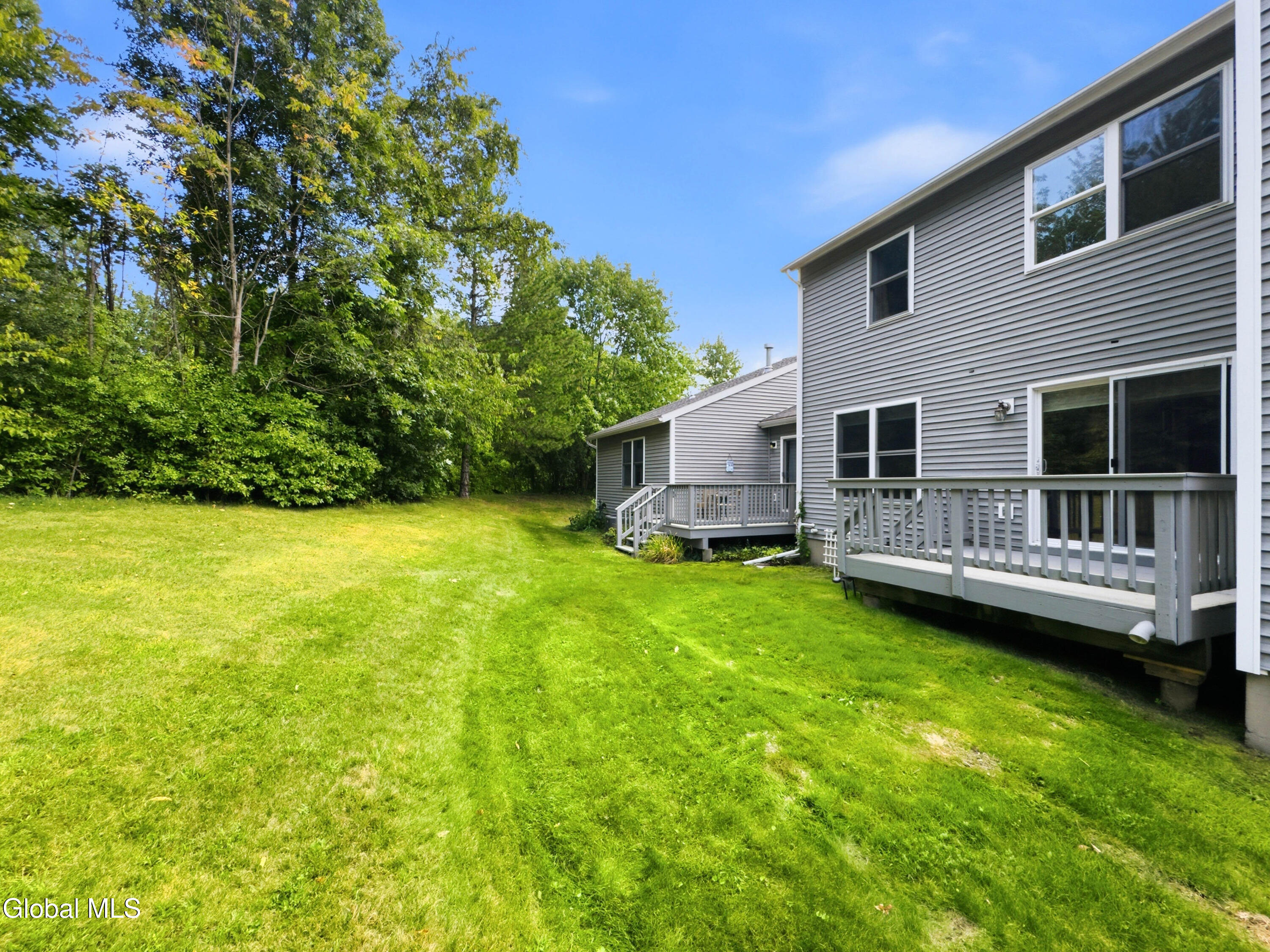 153 Harvard Road Watervliet NY 12189