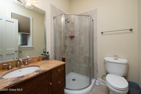 30 Whistler Court Saratoga Springs NY 12866