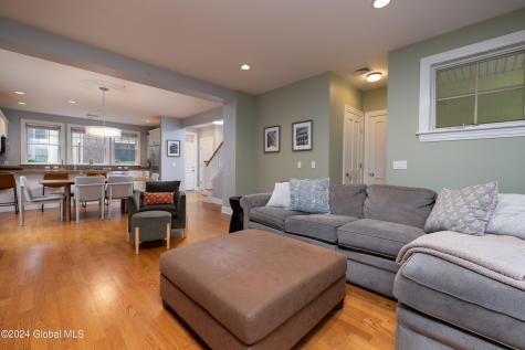 30 Whistler Court Saratoga Springs NY 12866