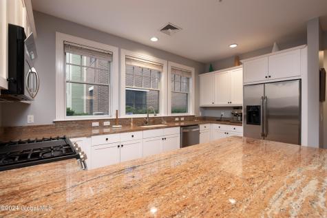 30 Whistler Court Saratoga Springs NY 12866