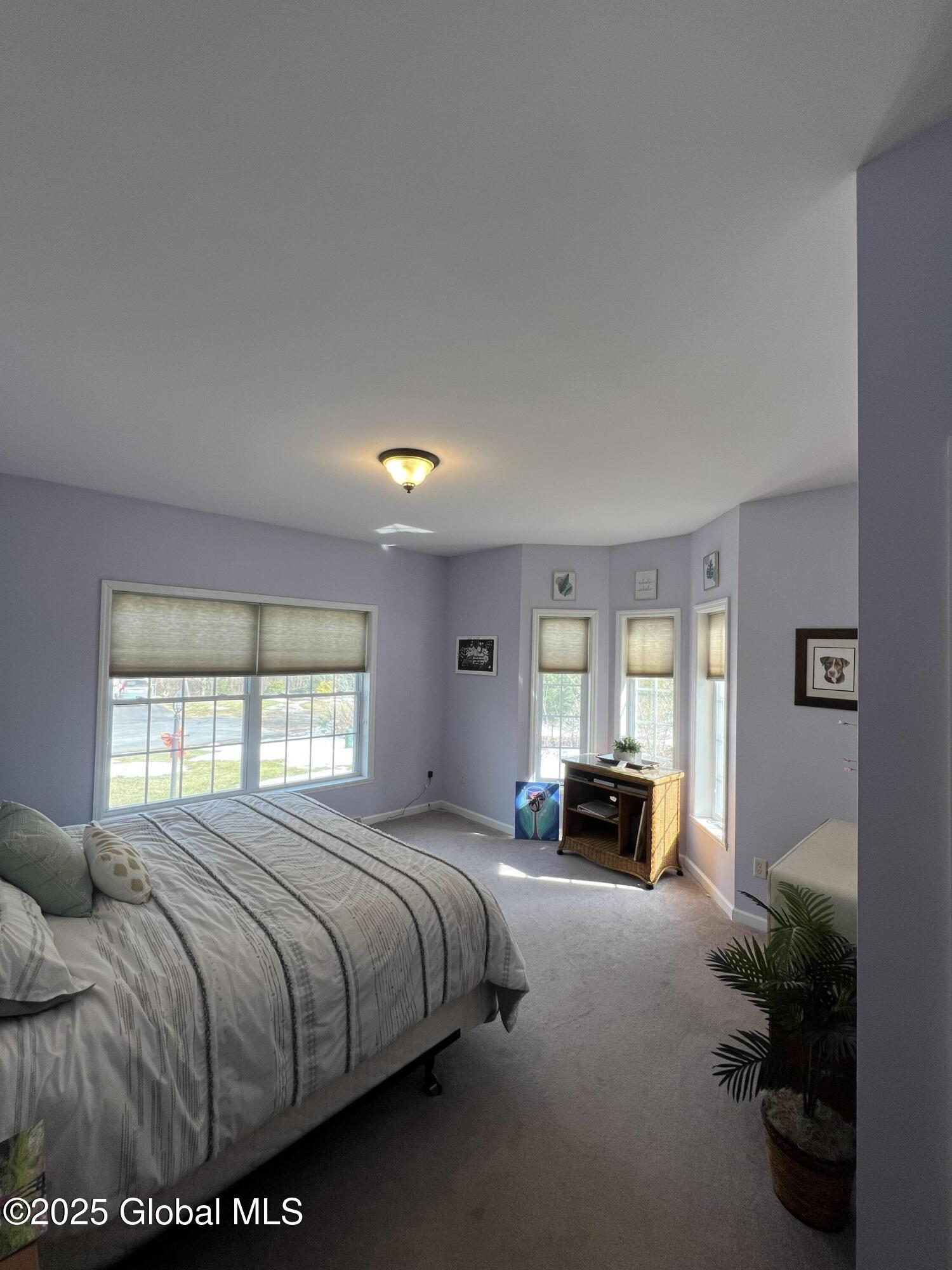 24 Secretariat Lane Saratoga Springs NY 12866