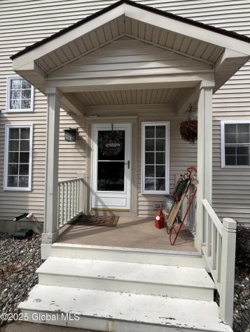24 Secretariat Lane Saratoga Springs NY 12866