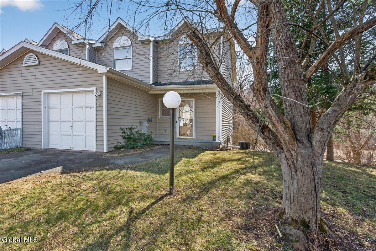 49 Cheryl Court Troy NY 12180