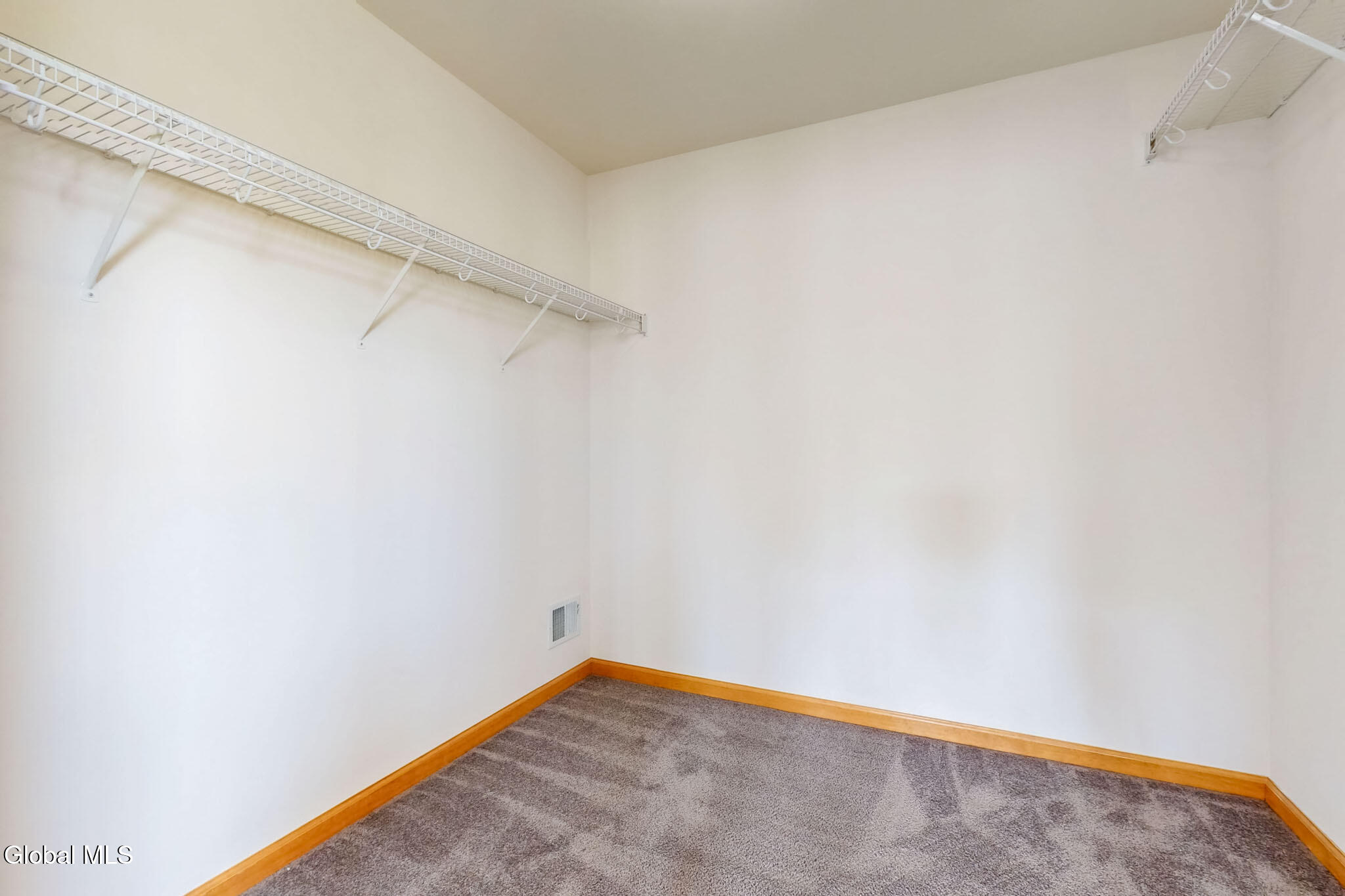 45 Patroon Pointe Drive Rensselaer NY 12144