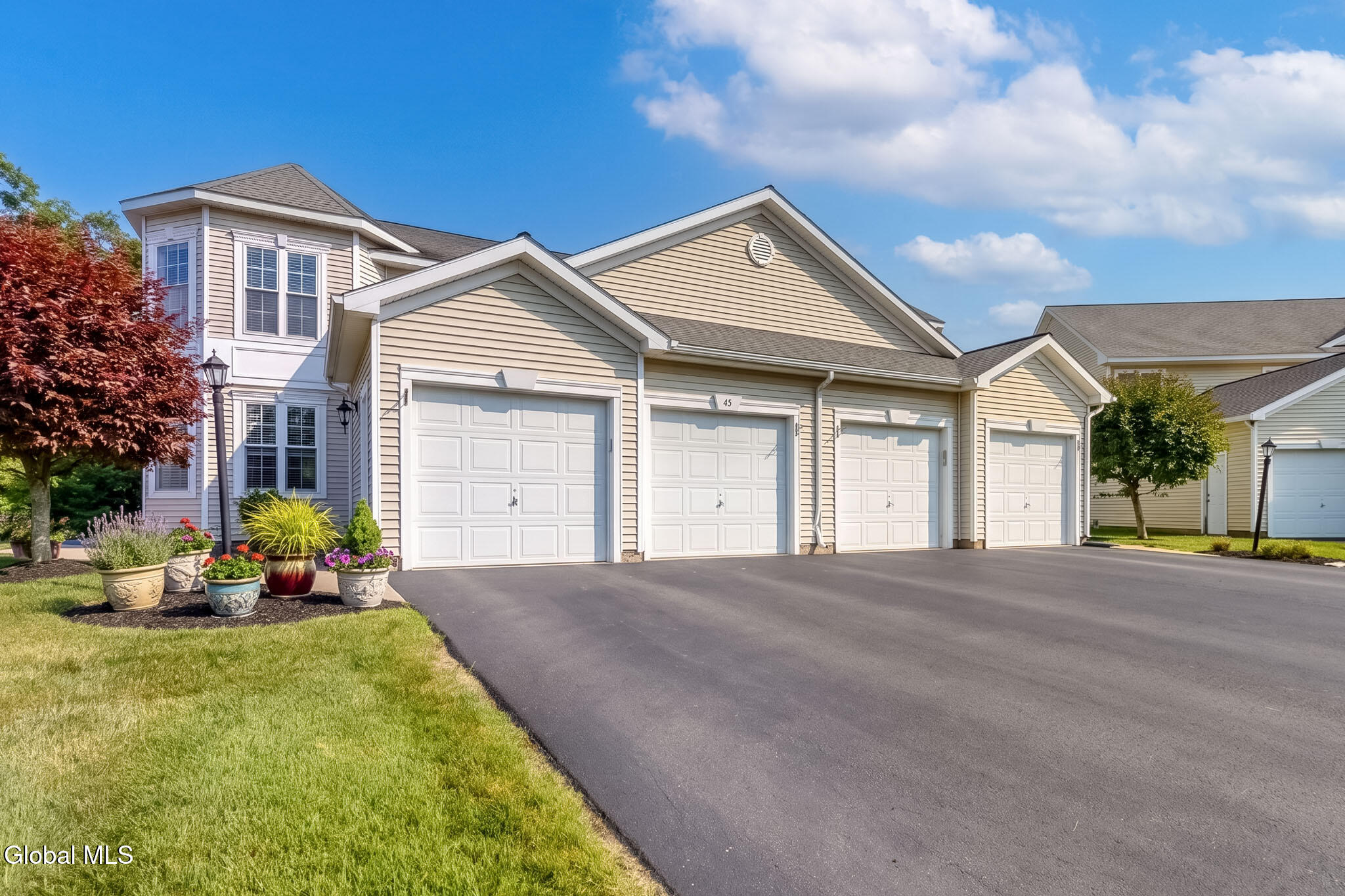 45 Patroon Pointe Drive Rensselaer NY 12144