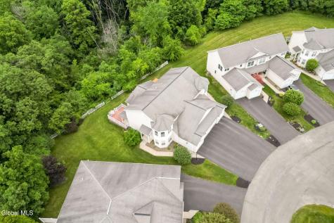 45 Patroon Pointe Drive Rensselaer NY 12144