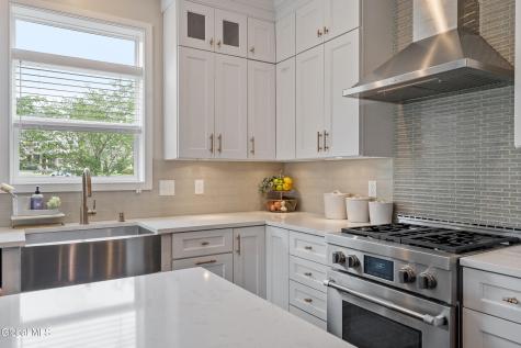 26 Weston Way Malta NY 12020