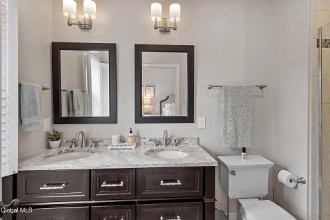 26 Weston Way Malta NY 12020