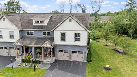 26 Weston Way Malta NY 12020