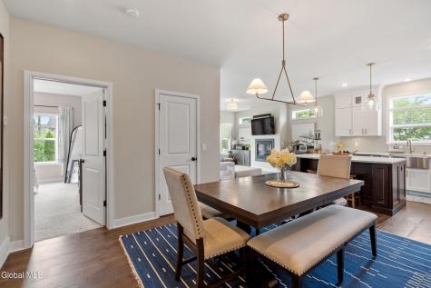 26 Weston Way Malta NY 12020