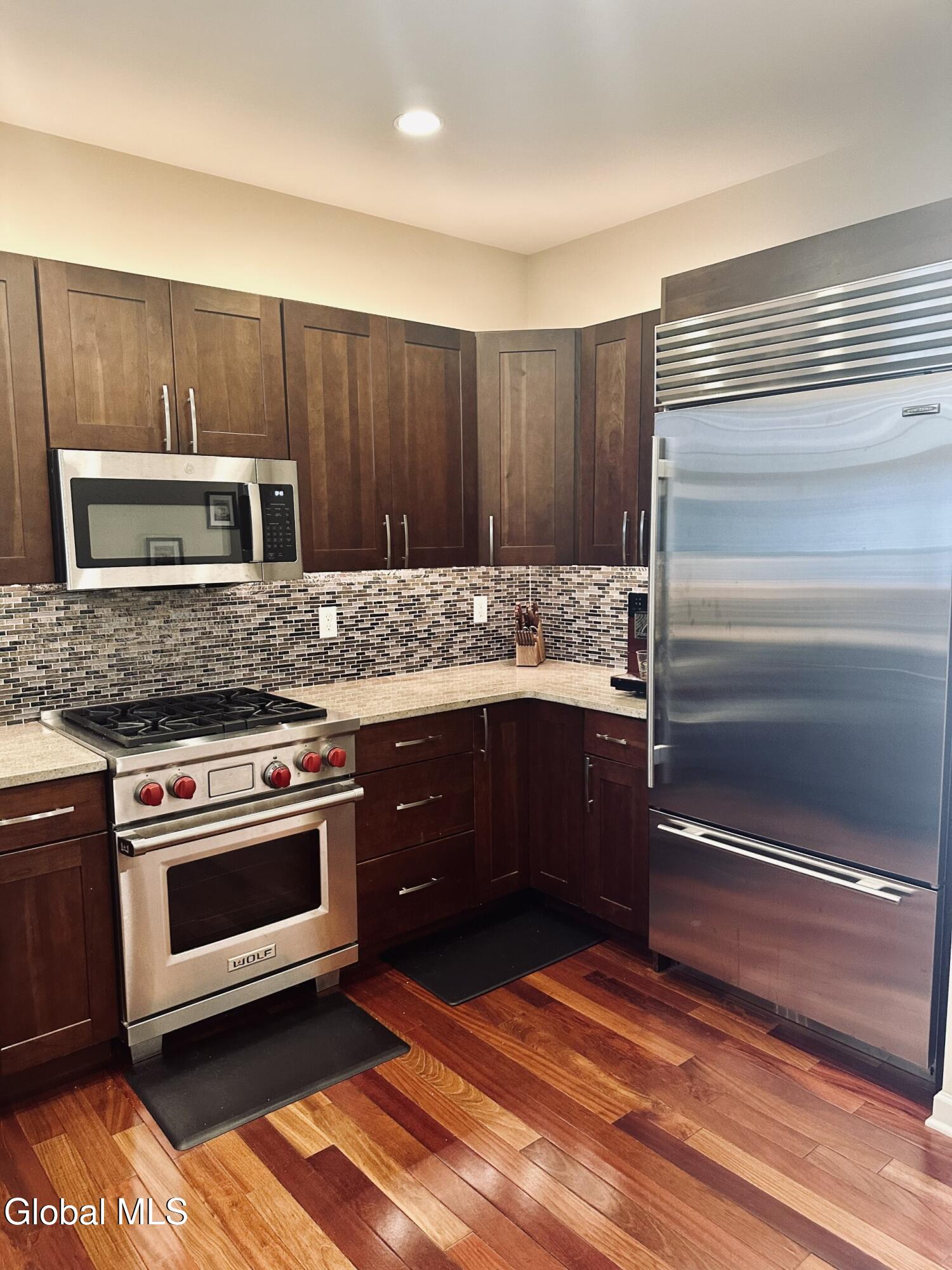 46 Andriana Lane Albany NY 12204