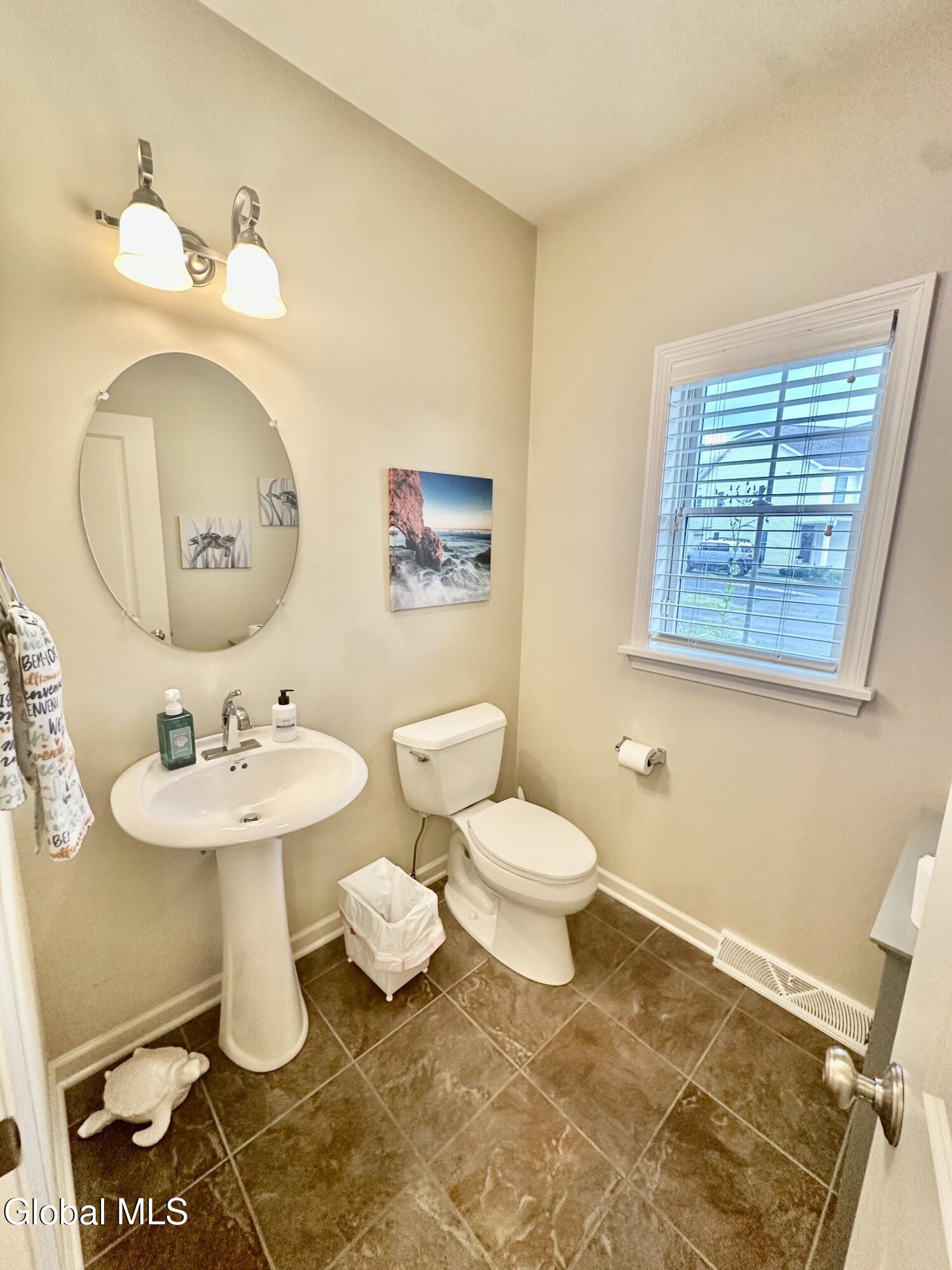 46 Andriana Lane Albany NY 12204