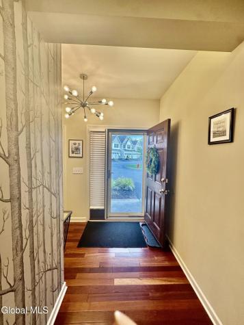 46 Andriana Lane Albany NY 12204