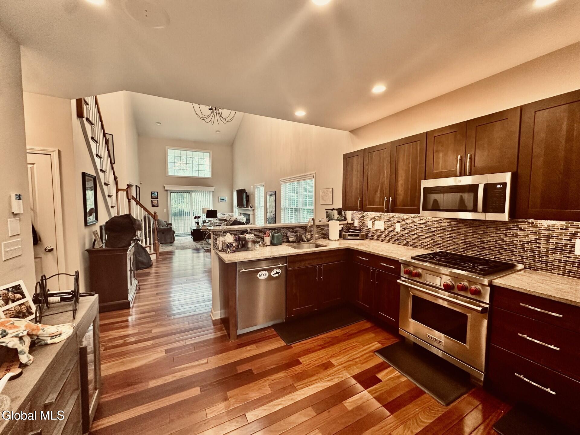 46 Andriana Lane Albany NY 12204