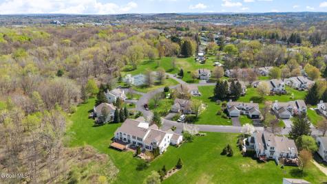 19 Empire Circle Rensselaer NY 12144