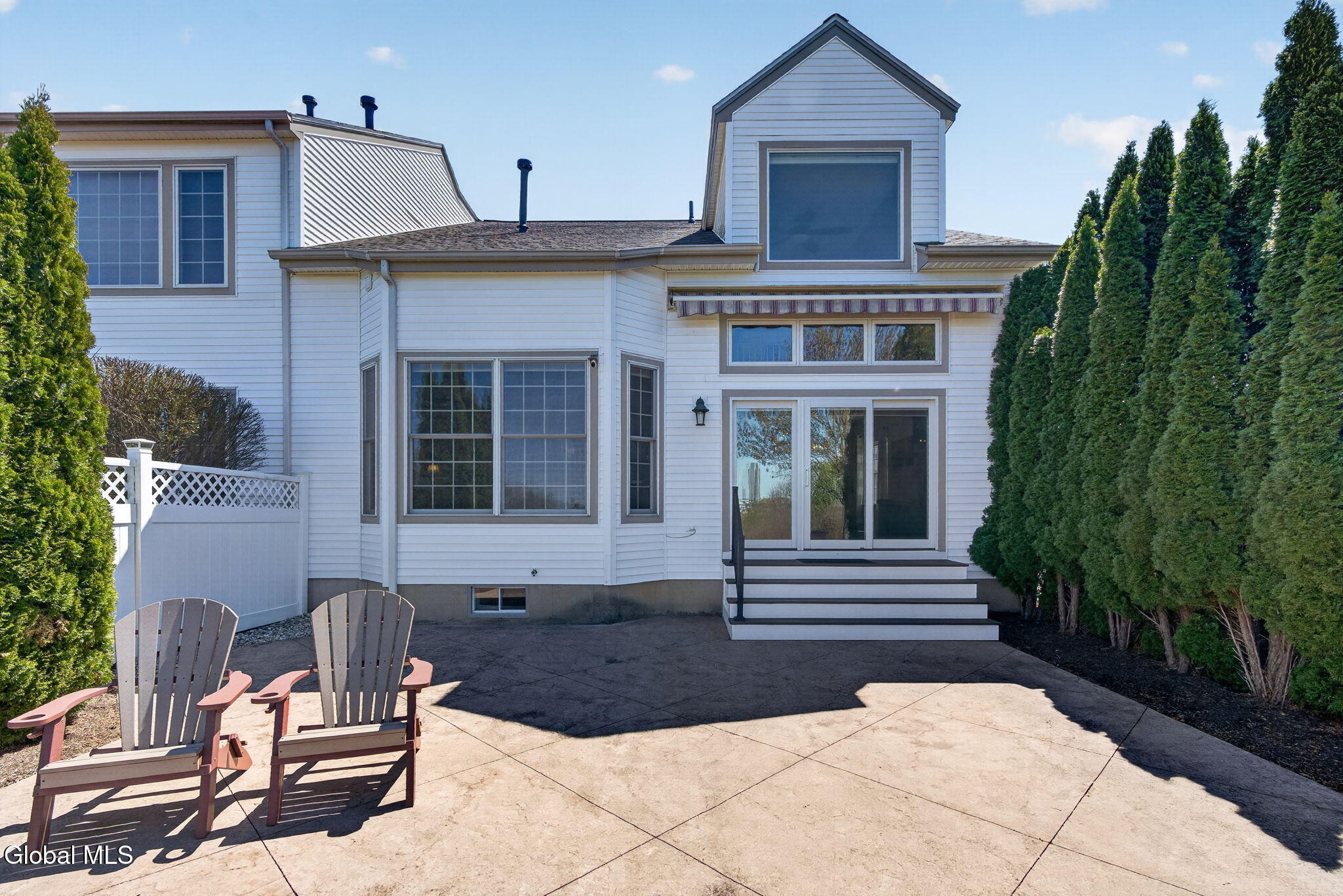 19 Empire Circle Rensselaer NY 12144