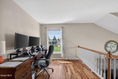 19 Empire Circle Rensselaer NY 12144