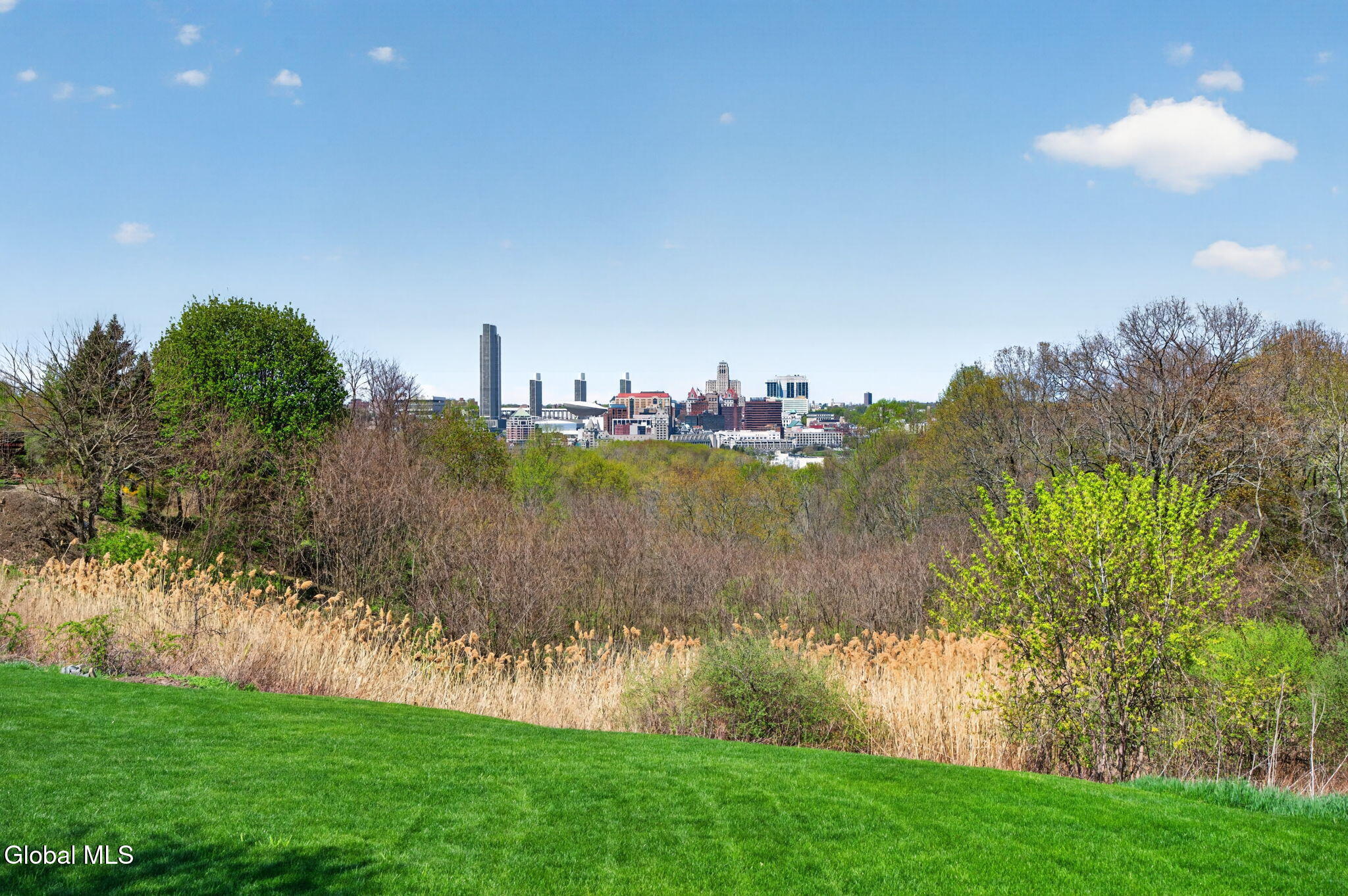 19 Empire Circle Rensselaer NY 12144
