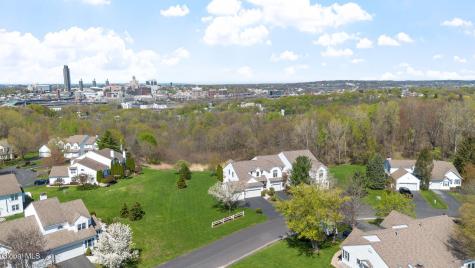 19 Empire Circle Rensselaer NY 12144