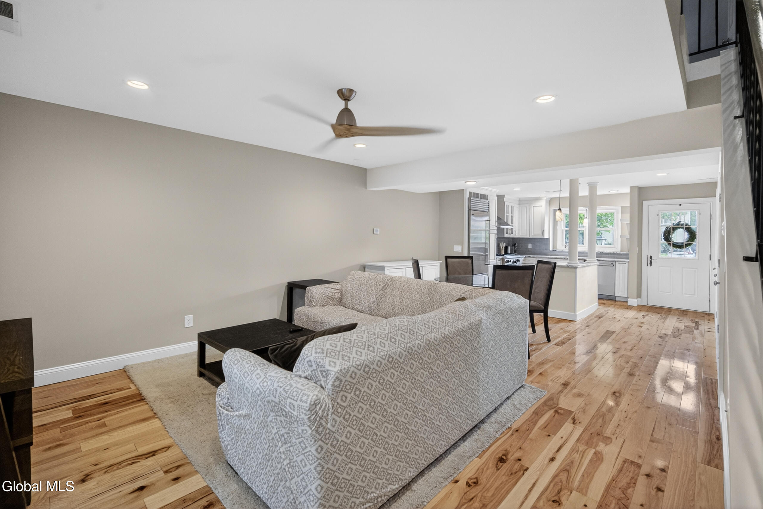 10 Redcoat Court Halfmoon NY 12065