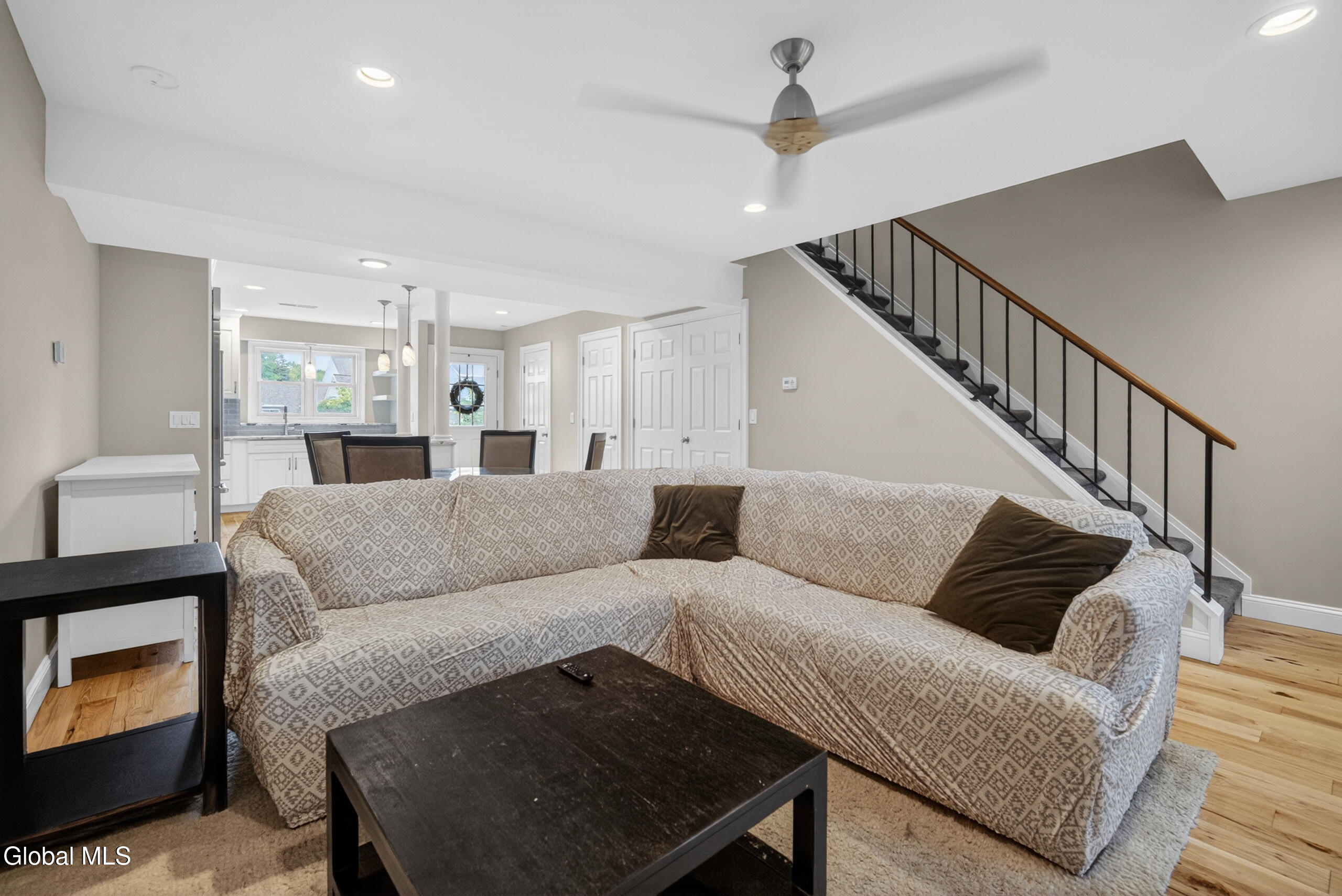 10 Redcoat Court Halfmoon NY 12065