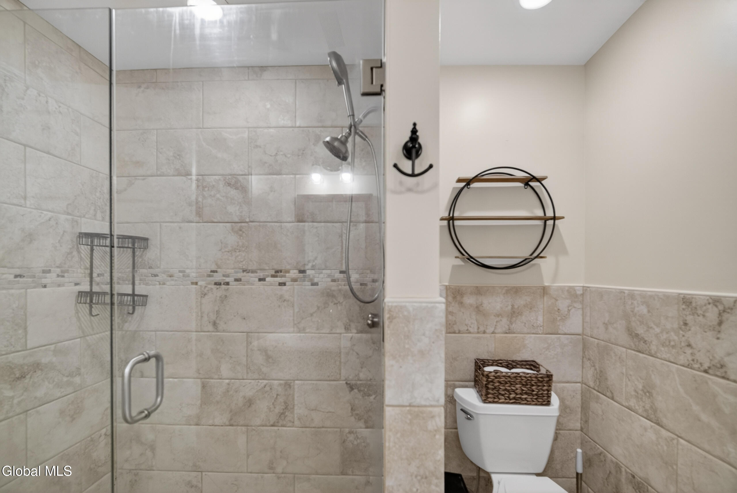 10 Redcoat Court Halfmoon NY 12065