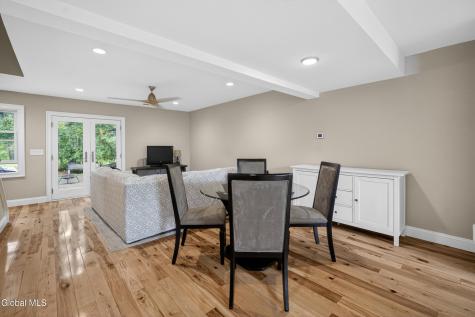 10 Redcoat Court Halfmoon NY 12065