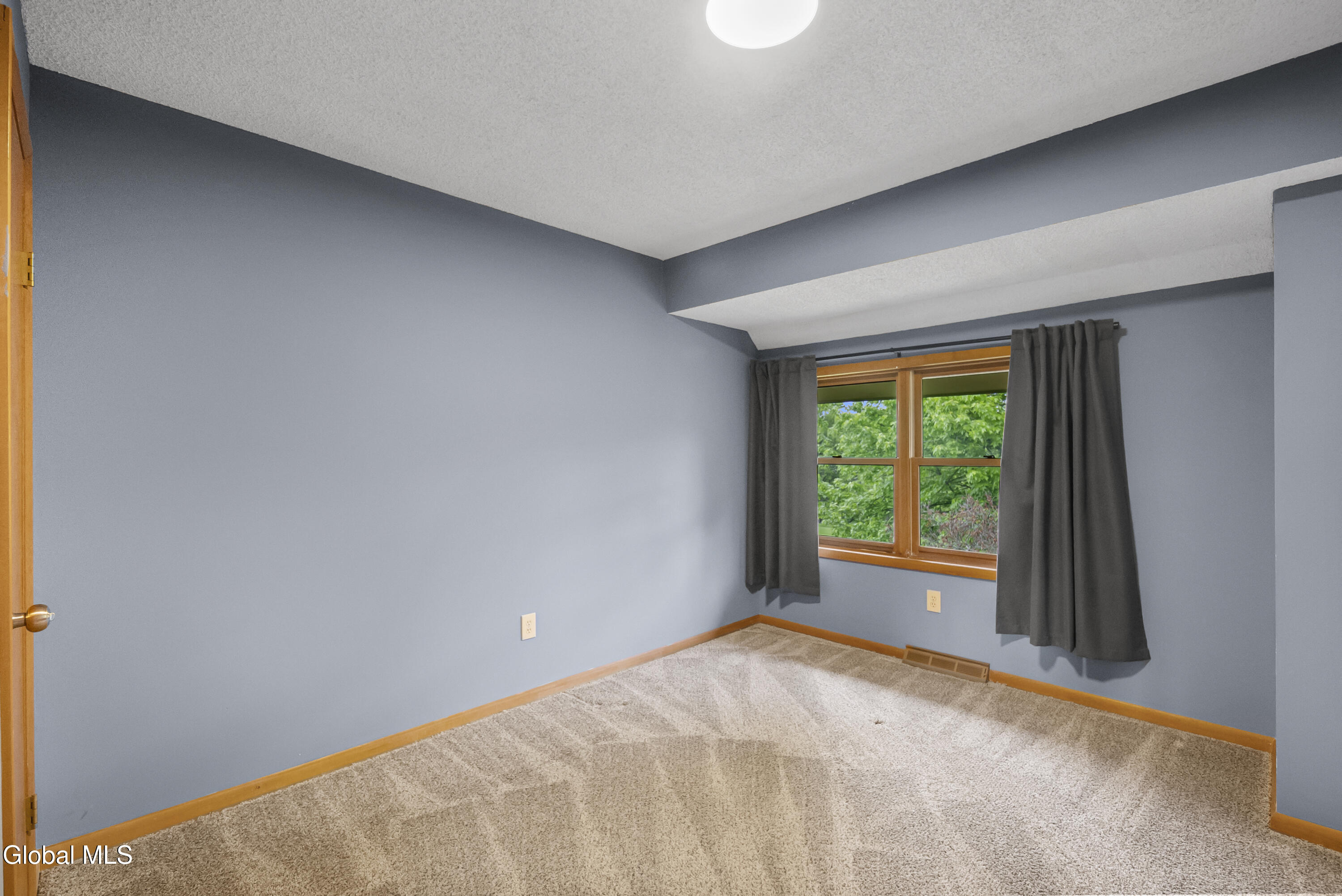 67 Harvard Road Watervliet NY 12189