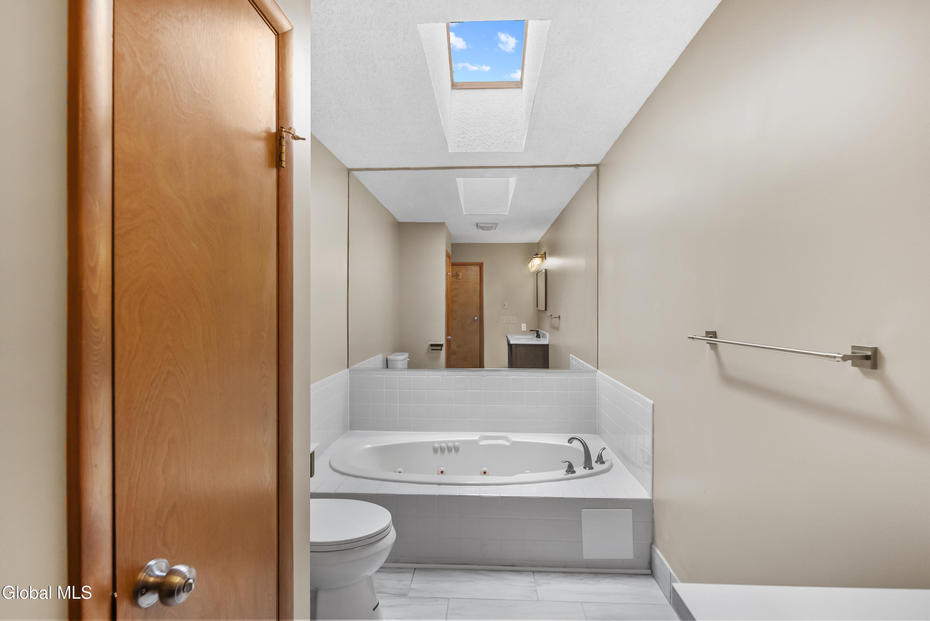 67 Harvard Road Watervliet NY 12189