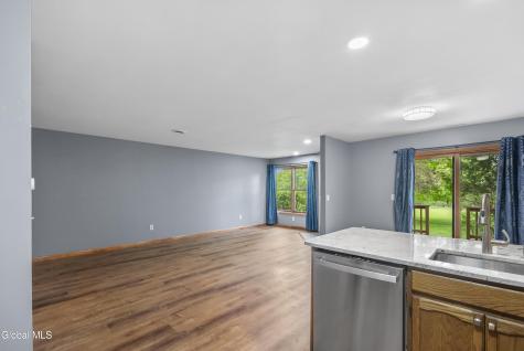 67 Harvard Road Watervliet NY 12189