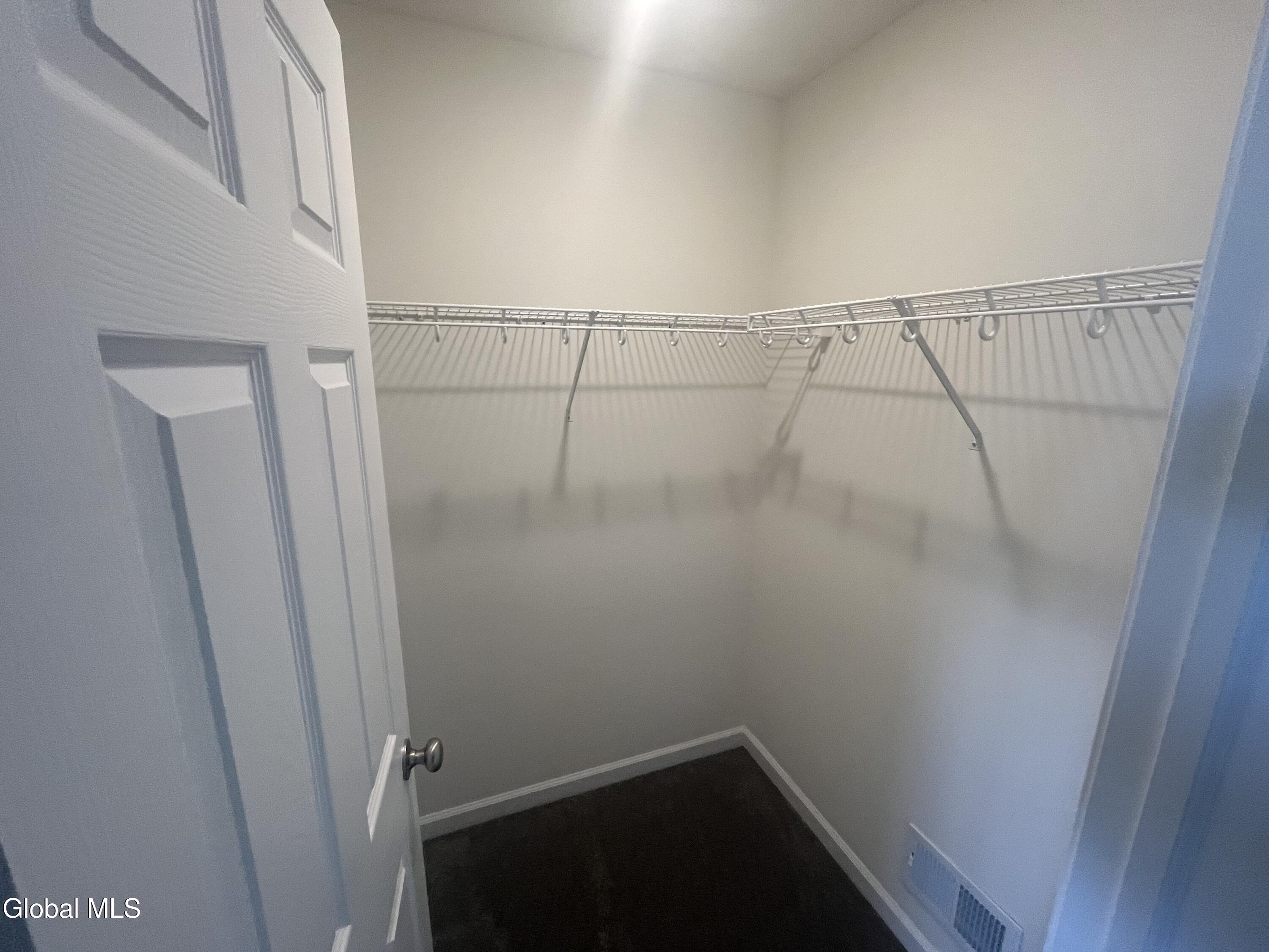 31 Paar Way Mechanicville NY 12118