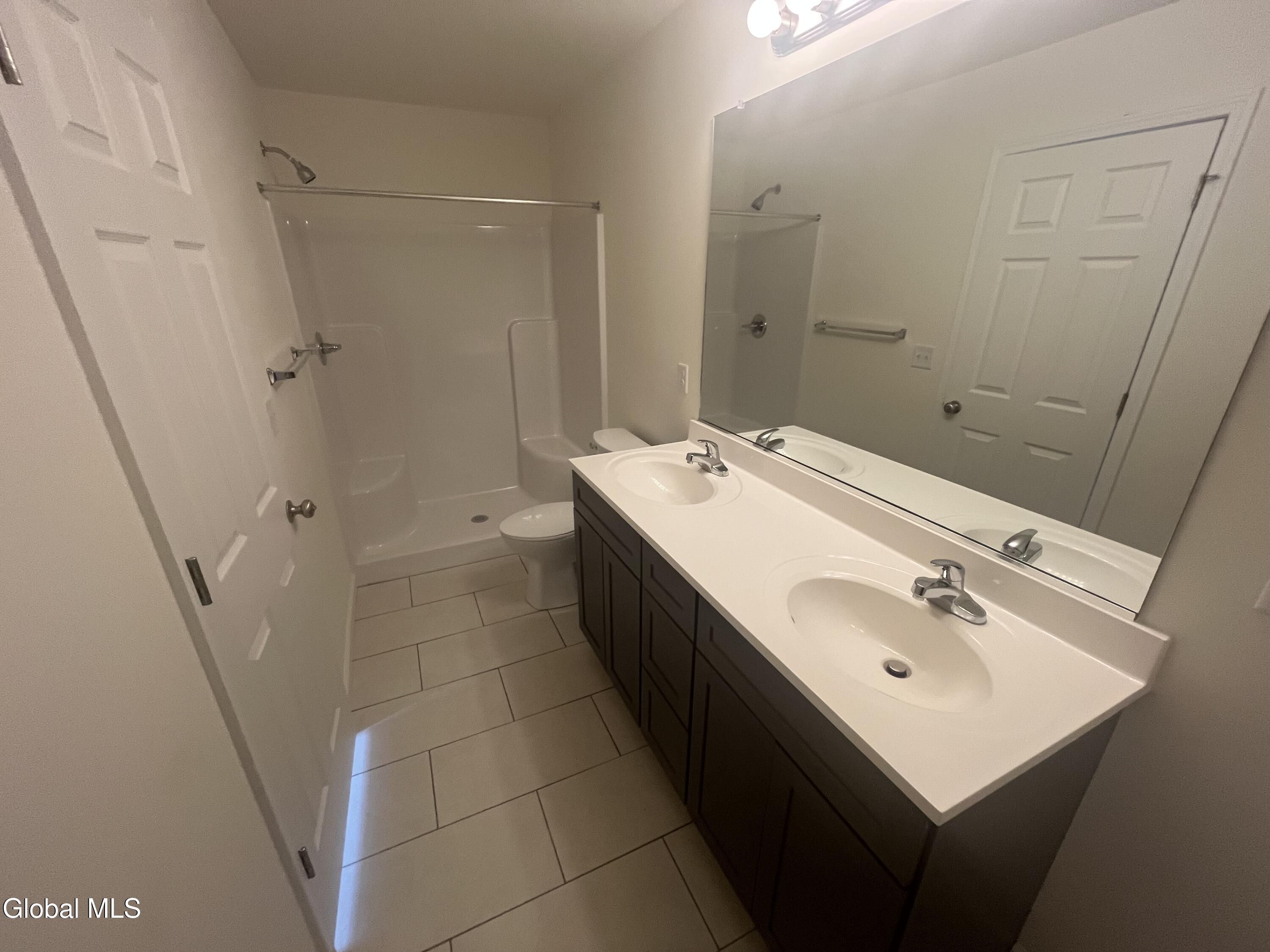 31 Paar Way Mechanicville NY 12118