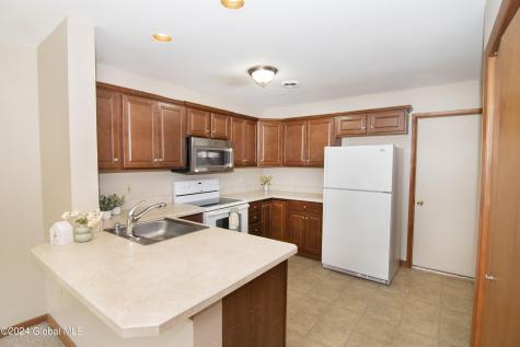 4 Surrey Hill Drive Latham NY 12110