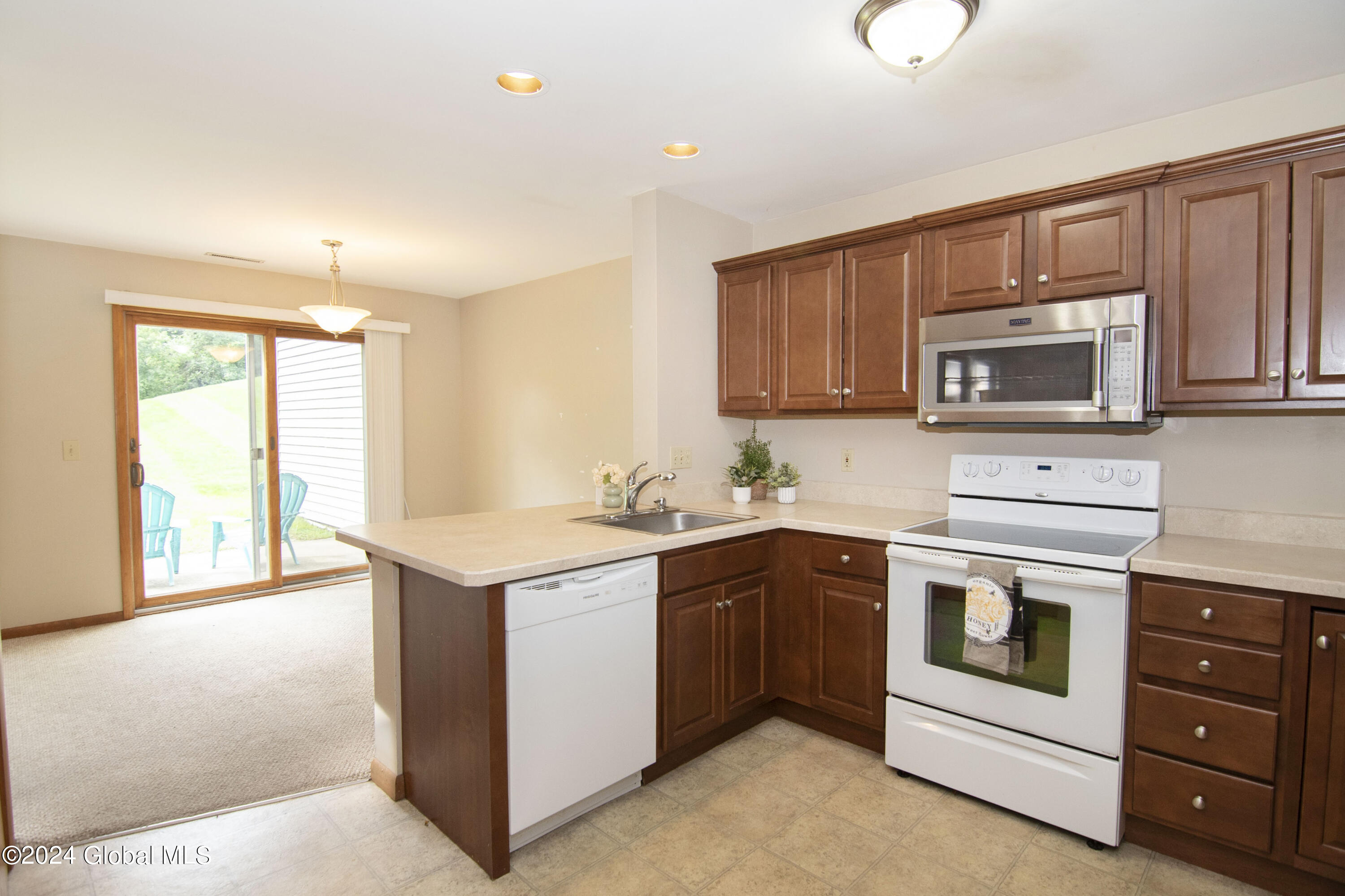 4 Surrey Hill Drive Latham NY 12110