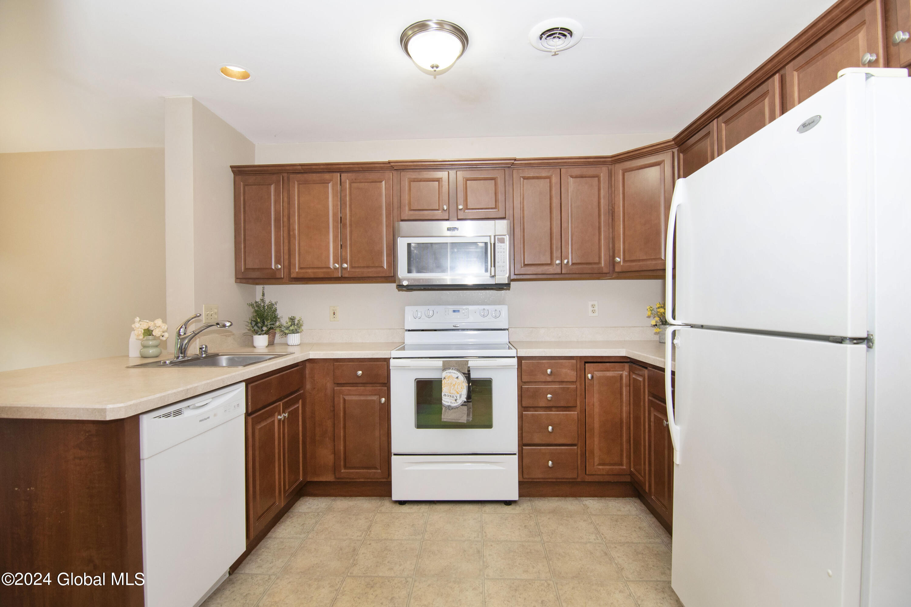 4 Surrey Hill Drive Latham NY 12110