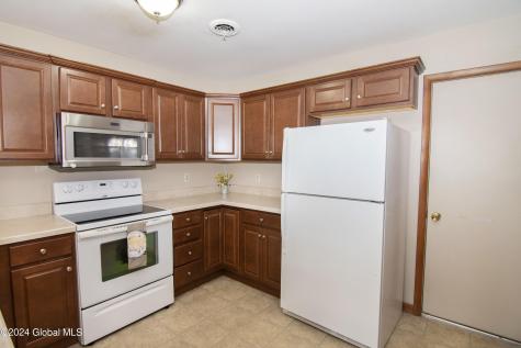 4 Surrey Hill Drive Latham NY 12110
