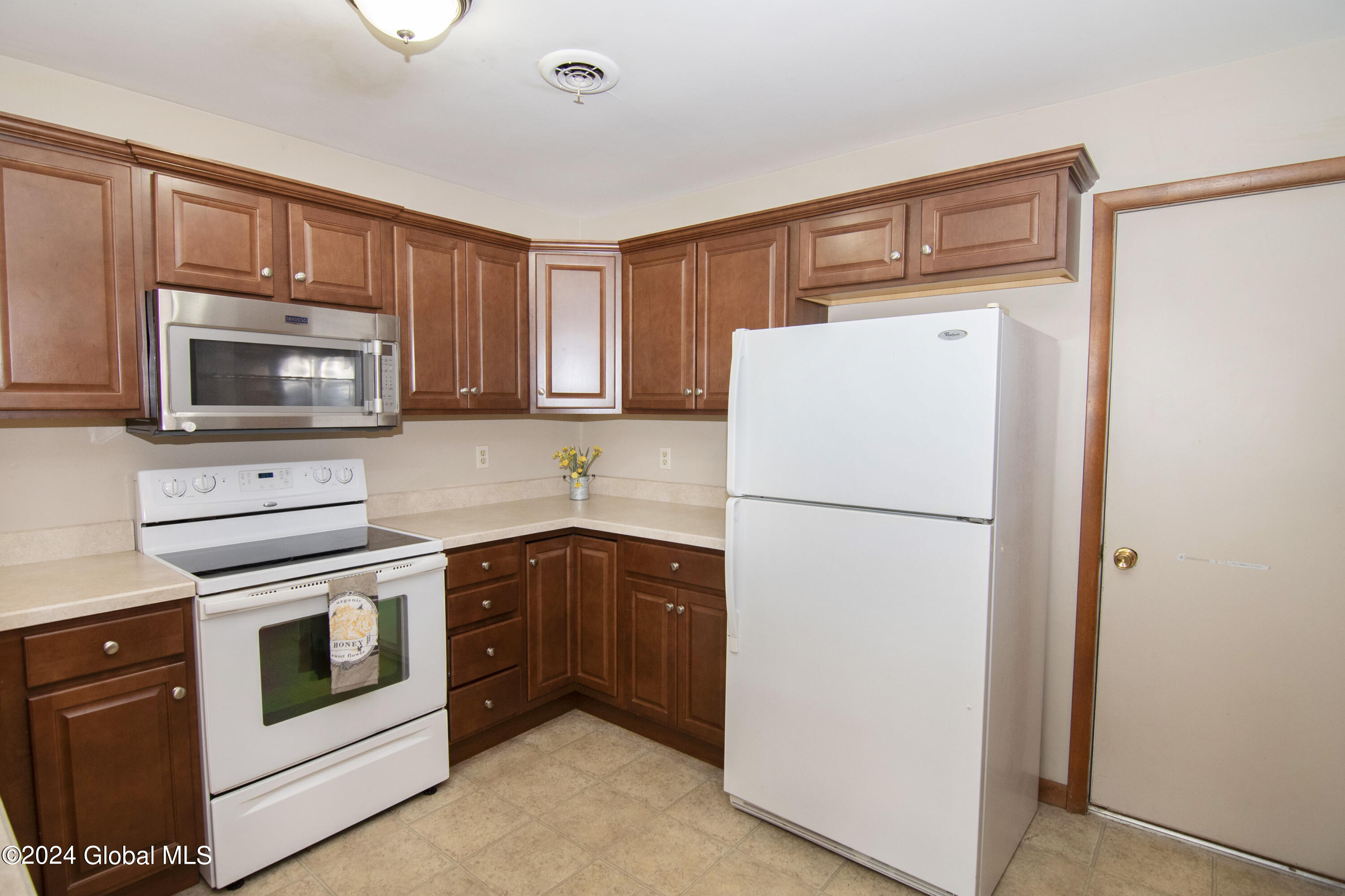 4 Surrey Hill Drive Latham NY 12110