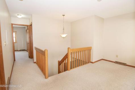 4 Surrey Hill Drive Latham NY 12110
