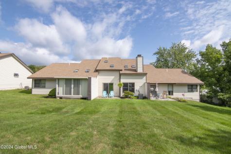 4 Surrey Hill Drive Latham NY 12110